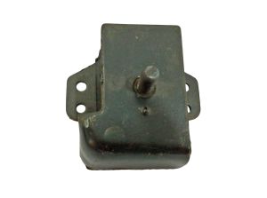 ENGINE MOUNTING