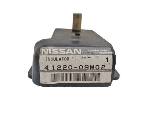 ENGINE MOUNTING RH