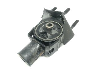 SOPORTE CAJA NISSAN QUEST 92-98