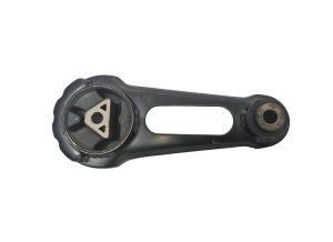 ENGINE MOUNTING