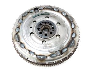 VOLANTE MOTOR NISSAN 370Z 08-15