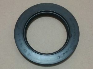SEAL OIL STEERING GEAR