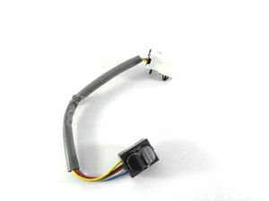 SWITCH LEVANTA VIDRIO TRASERO
