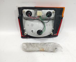 LAMP ASSY REAR COMB.RH