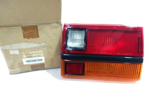 LAMP ASSY REAR COMB.RH