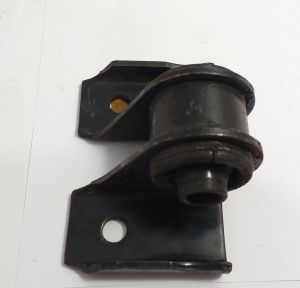 INSULATOR ASSY