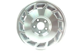 LLANTA RUEDA NISSAN MAXIMA 88-94