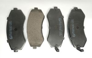 SET OF BRAKE PADS