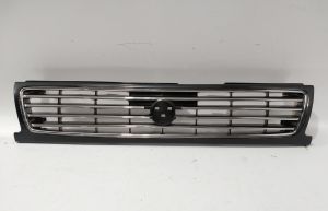 GRILLA RADIADOR NISSAN SENTRA 90-95