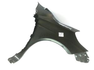GUARDABARRO DELANTERO IZQ NISSAN VERSA