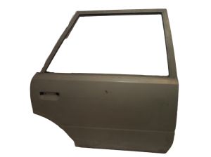 REAR DOOR RH