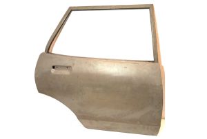 REAR DOOR RH