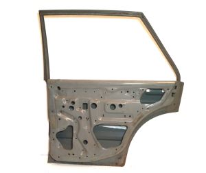 REAR DOOR RH