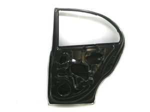 PUERTA TRASERA DER NISSAN MARCH 12+