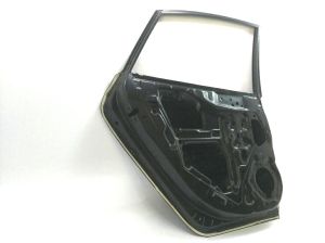 PUERTA TRASERA IZQ NISSAN SENTRA 2015+