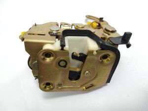 LOCK ASSY-REAR DOOR RH