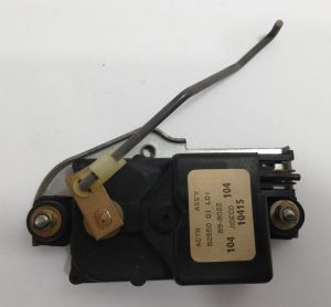 REAR DOOR ACTUATOR