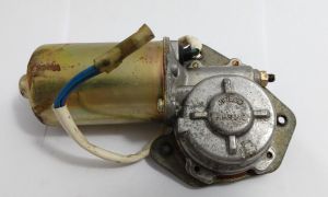 ENGINE ASSY SIDE WINDOWS
