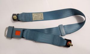 BELT-SET SEAT