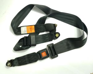 BELT-SET SEAT