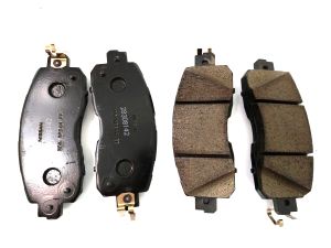 SET OF BRAKE PADS